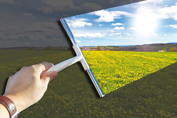 freie sicht auf die natur mit rakel, foto: fotolia, juergen faelchle