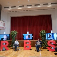 Podiumsdiskussion