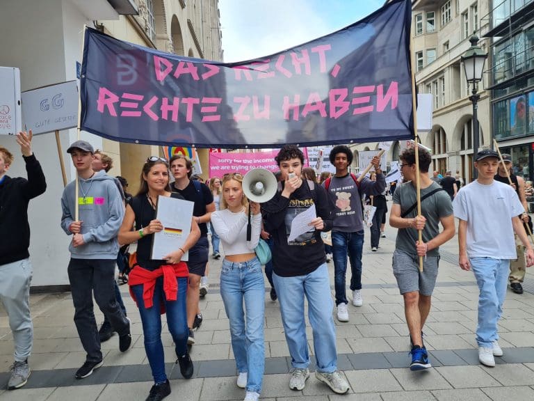 Die Lokale Aktionsgruppe bei der Aktionswoche 75 Jahre Grundgesetz