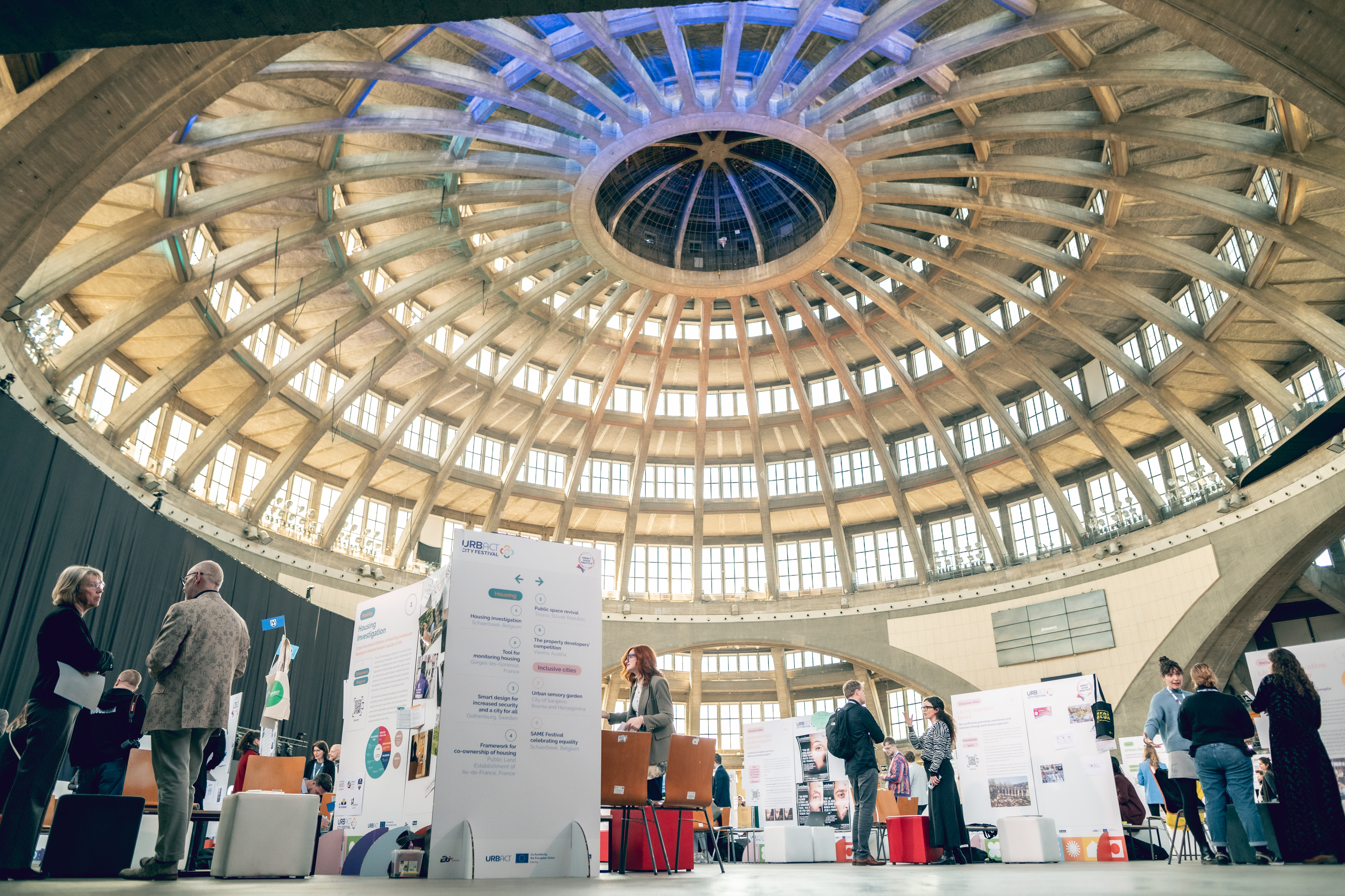 Marketplace im Plenarsaal